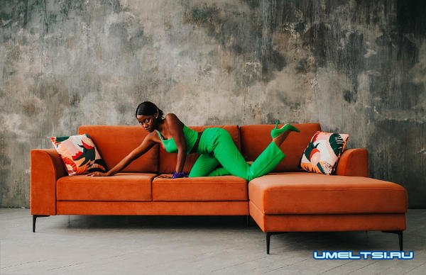 Прямые диваны